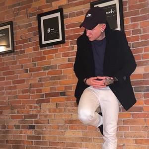 Meet your Posher, Zach